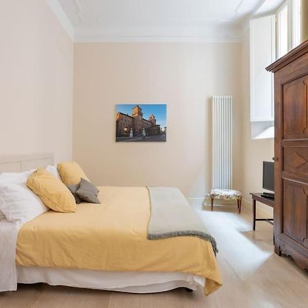 Palazzo Sabbioni Appartamento Lusso Due Camere Soggiorno Cucina Феррара Экстерьер фото